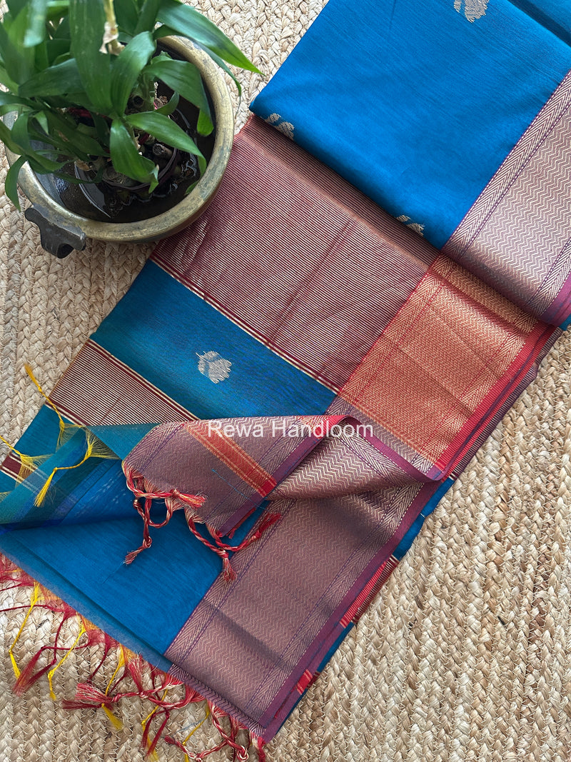 Maheshwari Lotus Shaded Butta Saree