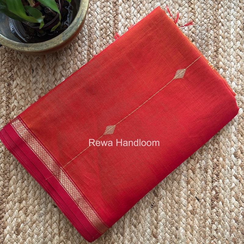 Red Lining Butti Shaded Maheshwari Saree SBS0125