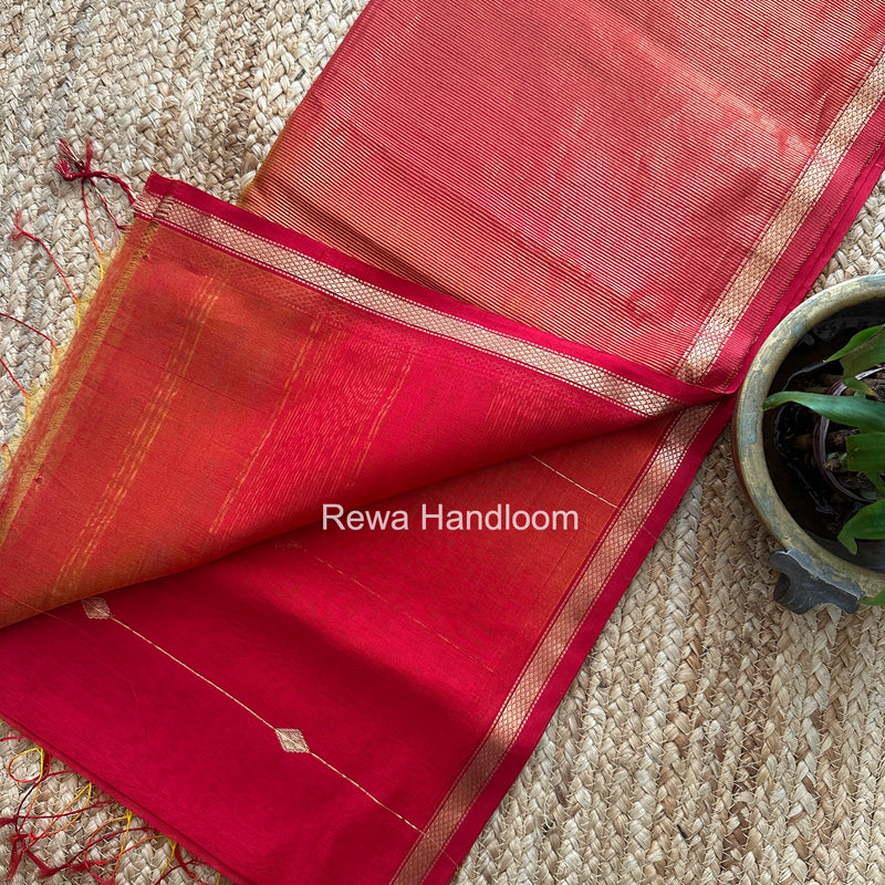 Red Lining Butti Shaded Maheshwari Saree SBS0125