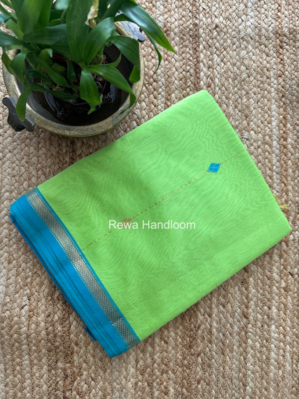 Parrot Green Lining Butti Shaded Maheshwari Saree SBS0123
