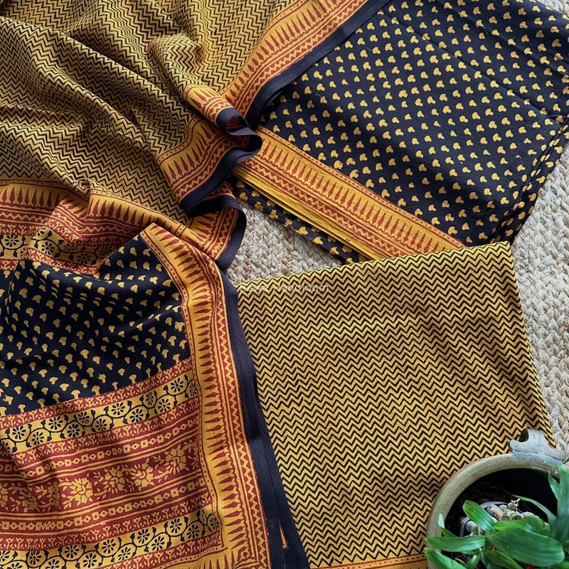 Black-Yellow Bagh Print Cotton Suit BCSP0177