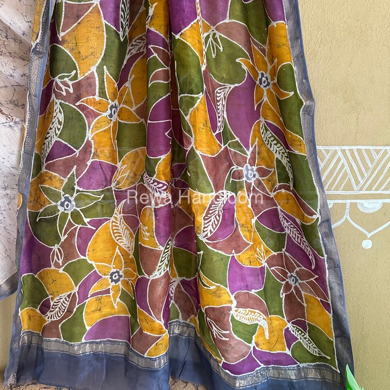 Maheshwari Grey Batik Indonesian Print Saree IBS016