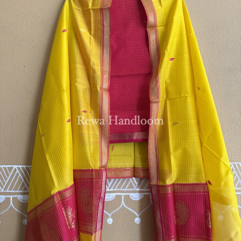Maheshwari Motifs Top-Dupatta Set