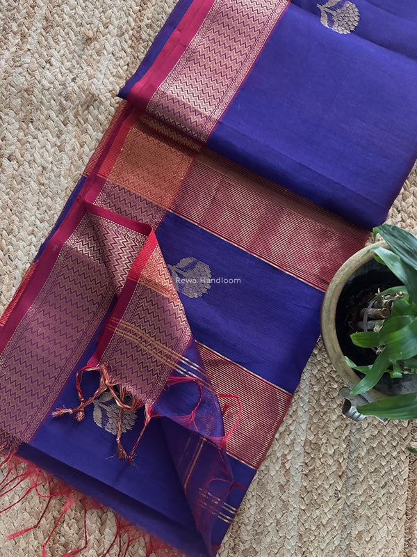 Butta Zari Border Maheshwari Saree 