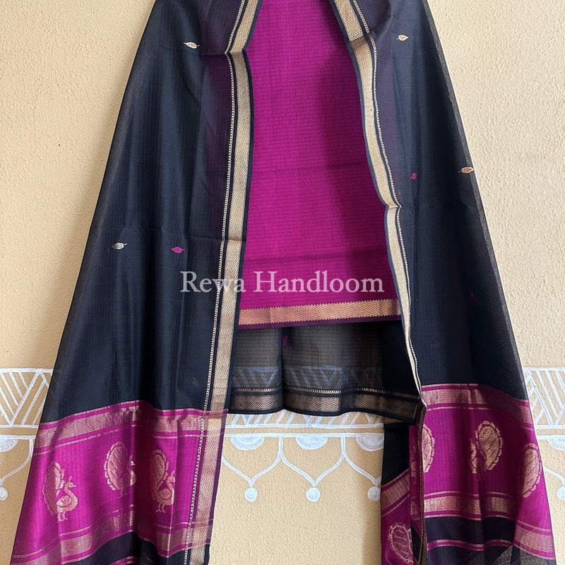 Maheshwari Motifs Top-Dupatta Set