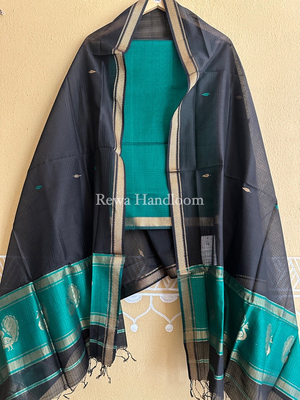 Maheshwari Peacock Buta-Buti Top-Dupatta Set