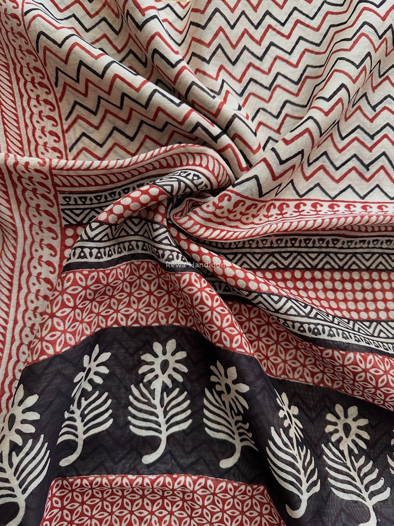 Maheshwari White Bagh Print Small Border Saree MTBS116