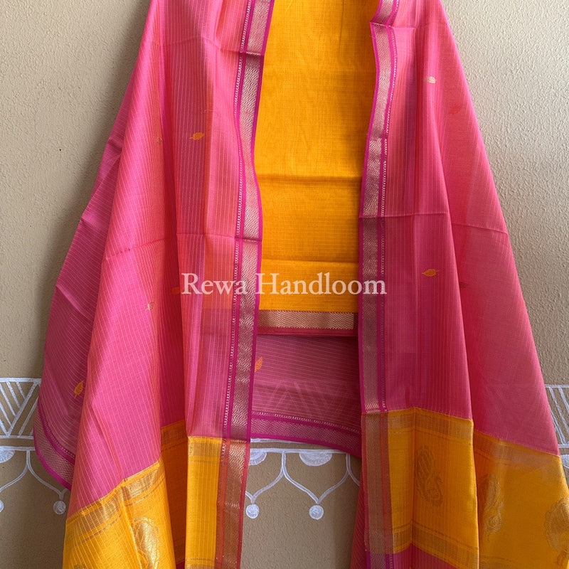 Maheshwari Motifs Top-Dupatta Set