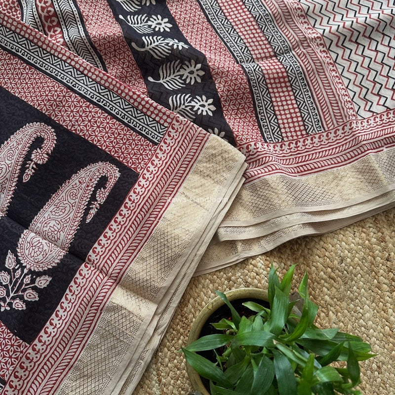 Maheshwari Bagh Print Small Border Saree