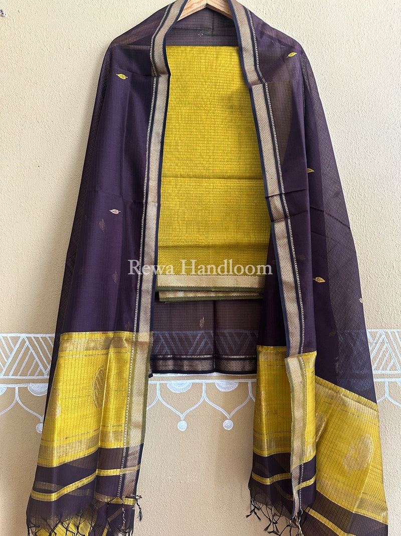 Maheshwari Motifs Top-Dupatta Set