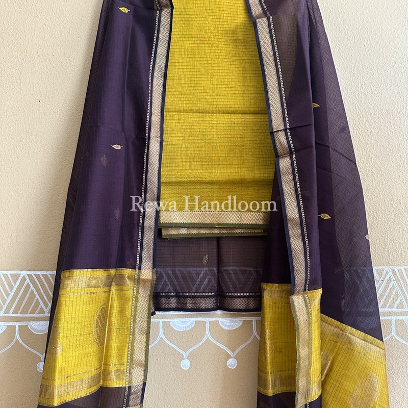 Maheshwari Motifs Top-Dupatta Set