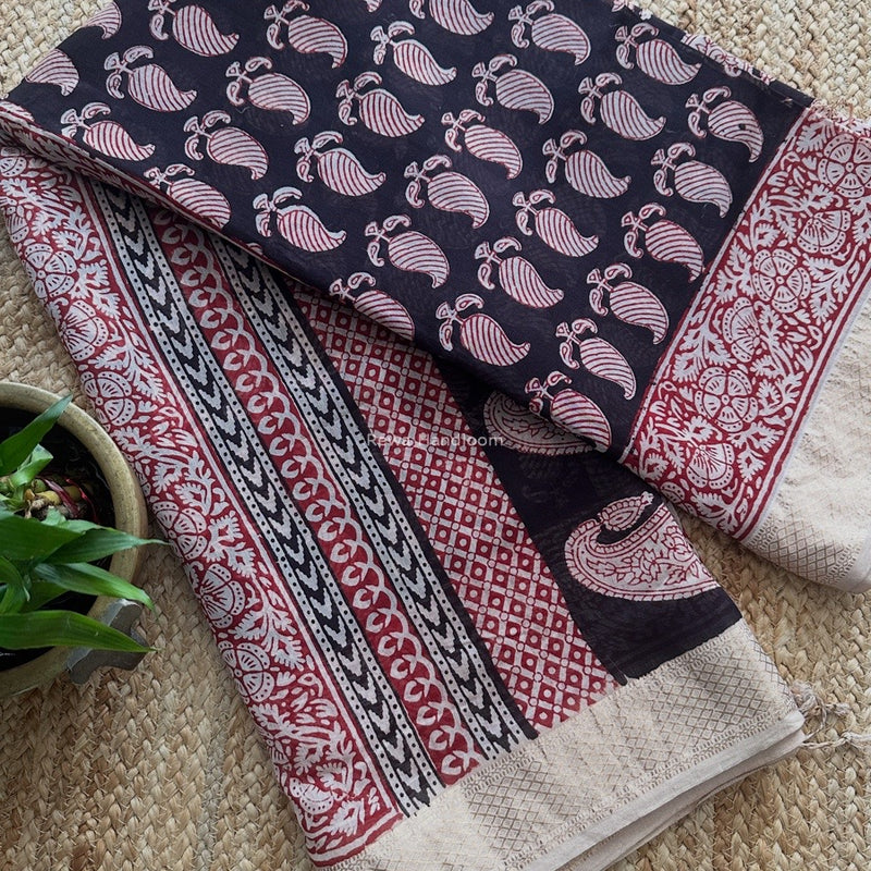 Maheshwari Bagh Print Small Border Saree