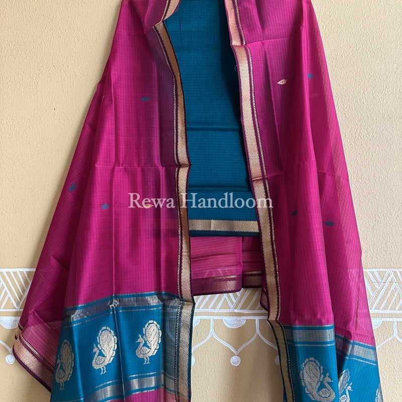 Maheshwari Motifs Top-Dupatta Set