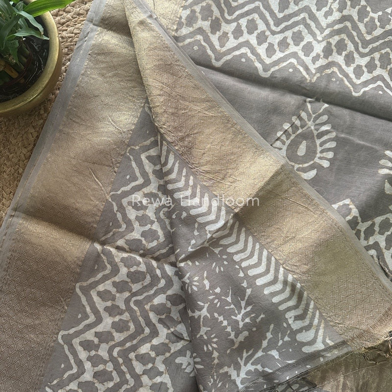 Grey Dabu Kashish Cotton Print Saree KD01