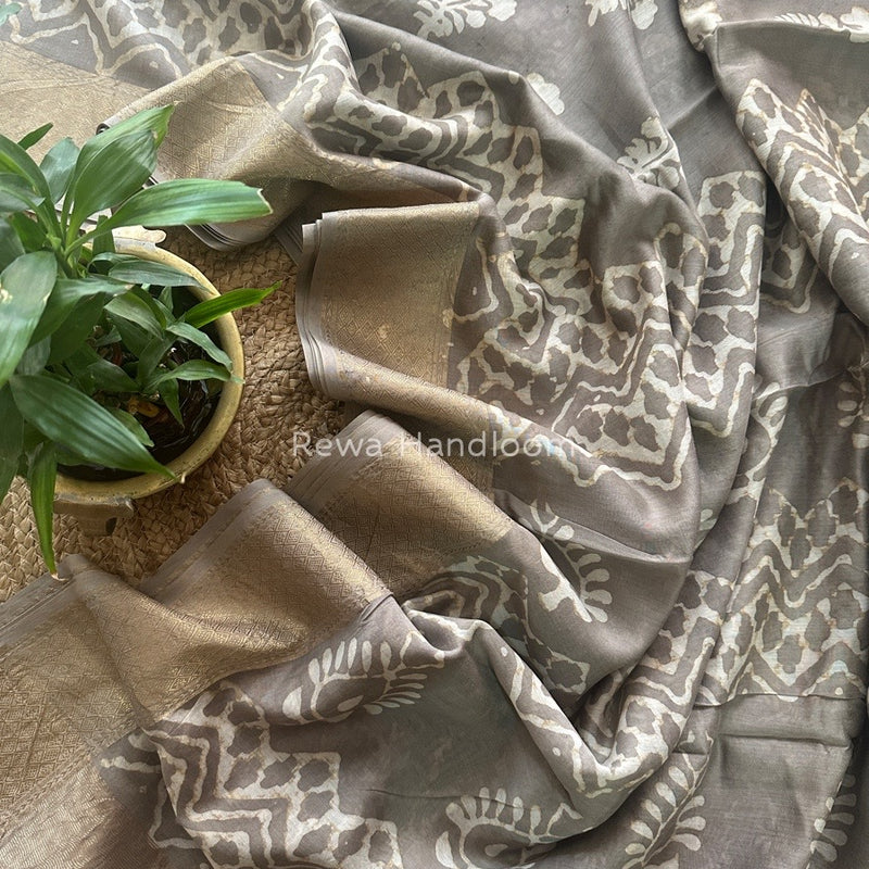 Grey Dabu Kashish Cotton Print Saree KD01