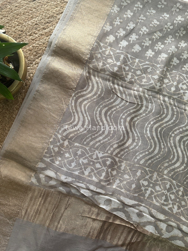 Grey Dabu Kashish Cotton Print Saree KD06
