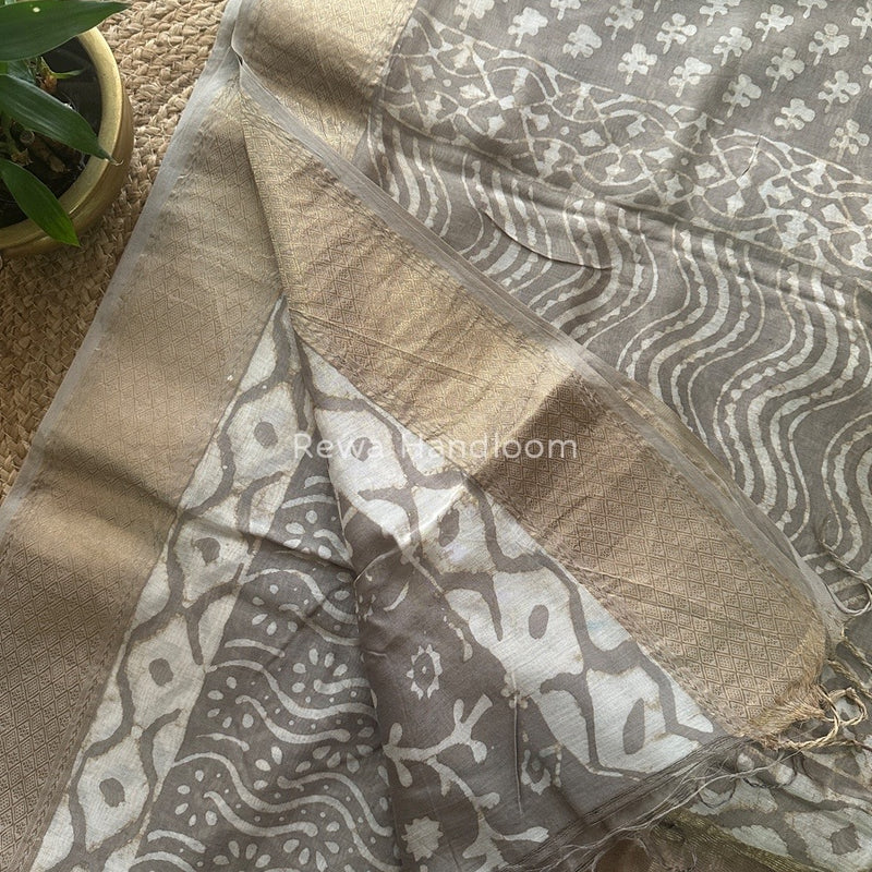Grey Dabu Kashish Cotton Print Saree KD06
