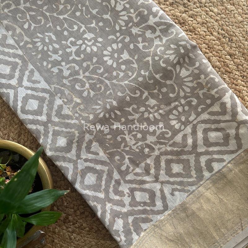 Grey Dabu Kashish Cotton Print Saree KD05