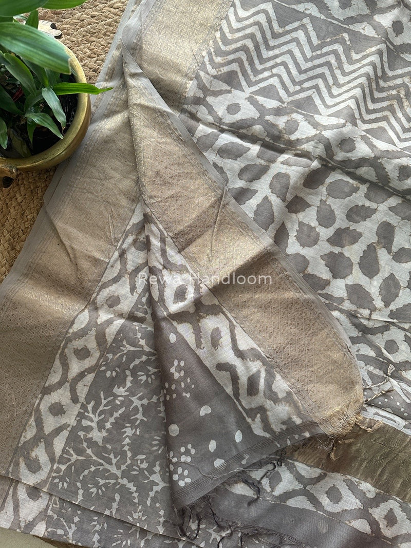 Grey Dabu Kashish Cotton Print Saree KD04