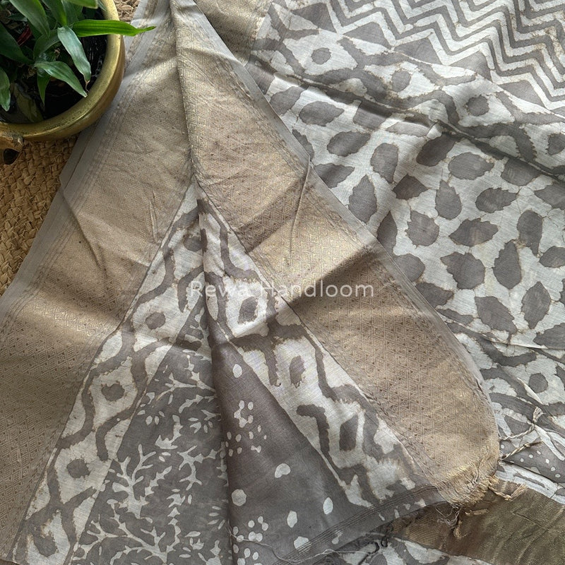 Grey Dabu Kashish Cotton Print Saree KD04