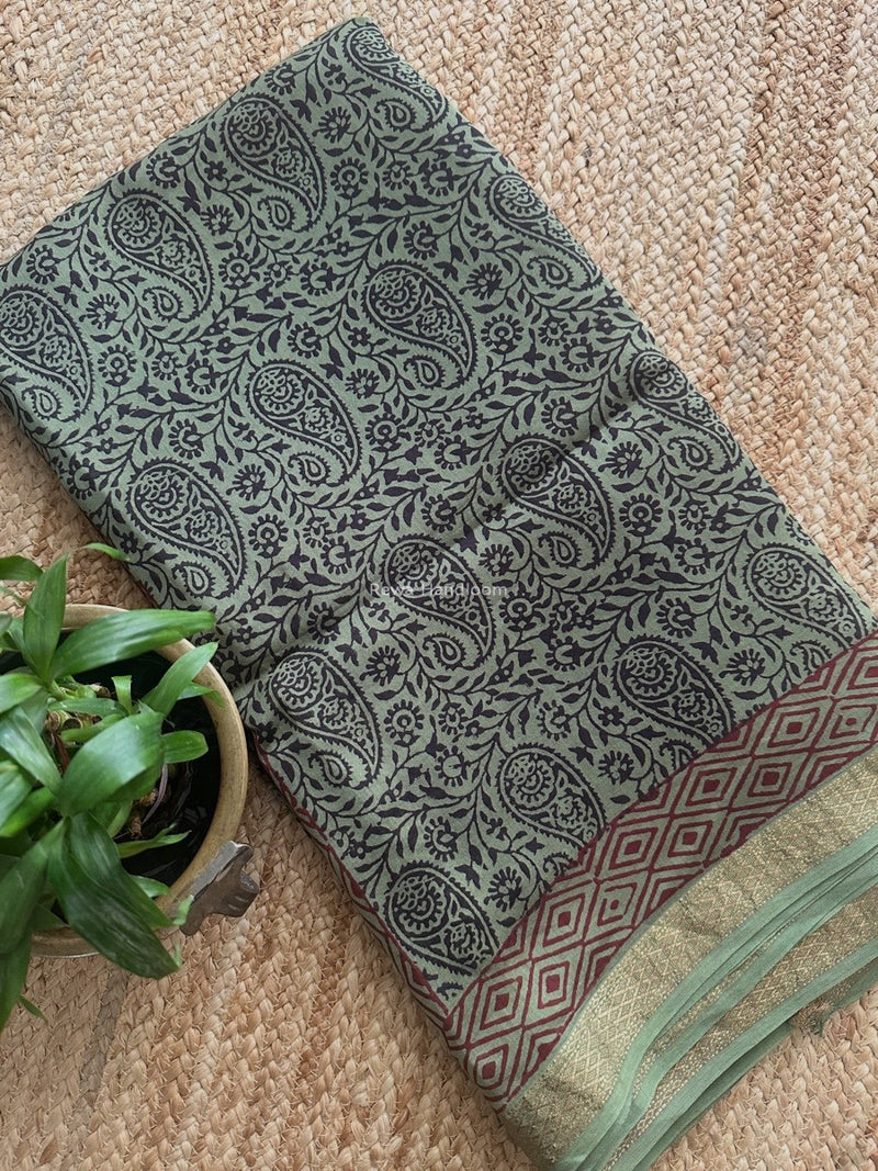 Maheshwari Green Bagh Print Small Border Saree MTBS119