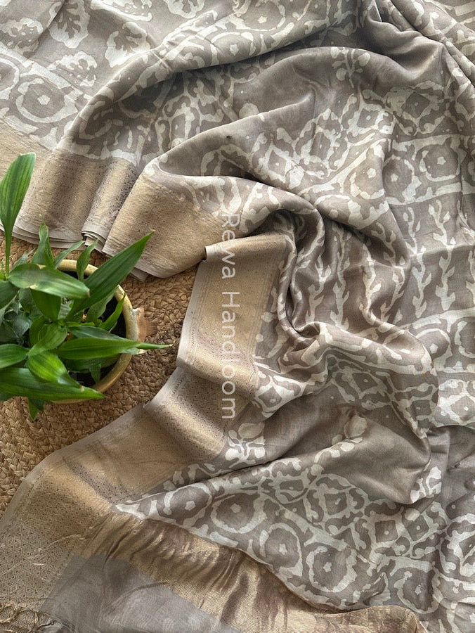 Grey Dabu Kashish Cotton Print Saree KD02