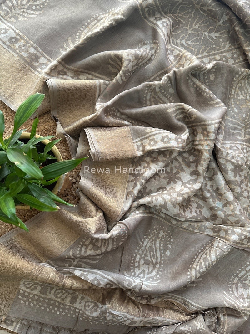 Grey Dabu Kashish Cotton Print Saree KD03