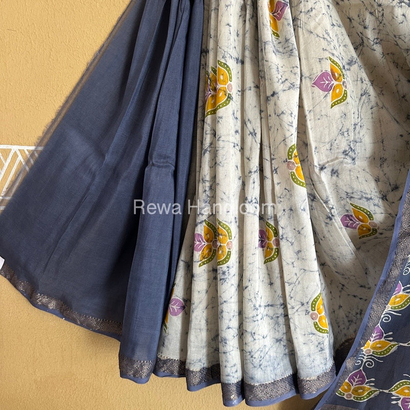 Maheshwari Grey Batik Indonesian Print Saree IBS032