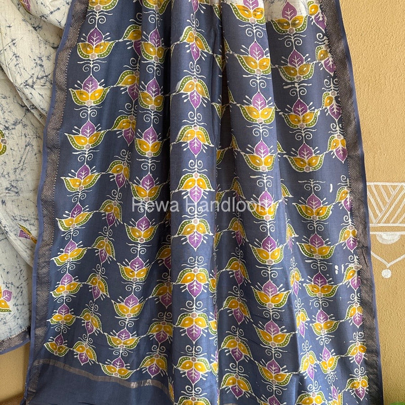 Maheshwari Grey Batik Indonesian Print Saree IBS032