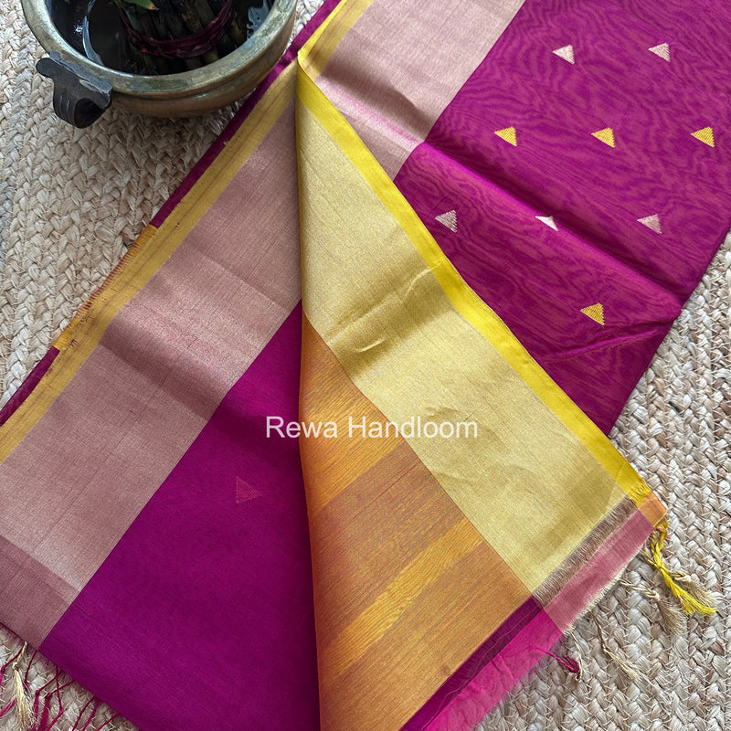 Magenta Triangle Butti Maheshwari Saree SB0185