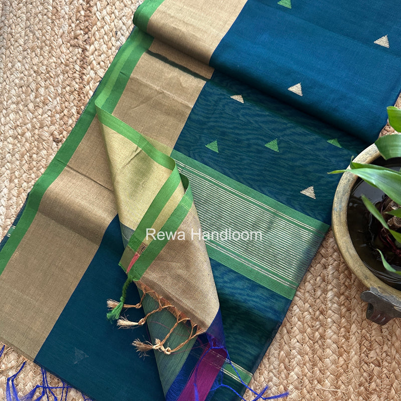  Triangle Butti Maheshwari Saree