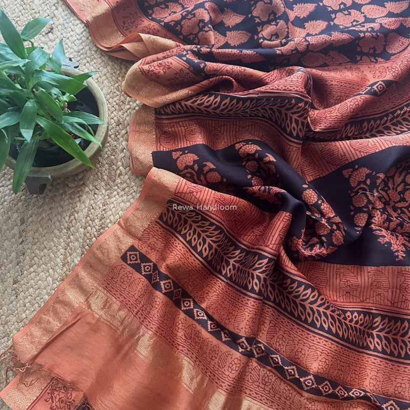 Maheshwari Black Bagh Print Small Border Saree MTBS122