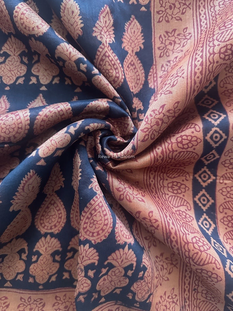 Maheshwari Black Bagh Print Small Border Saree MTBS122