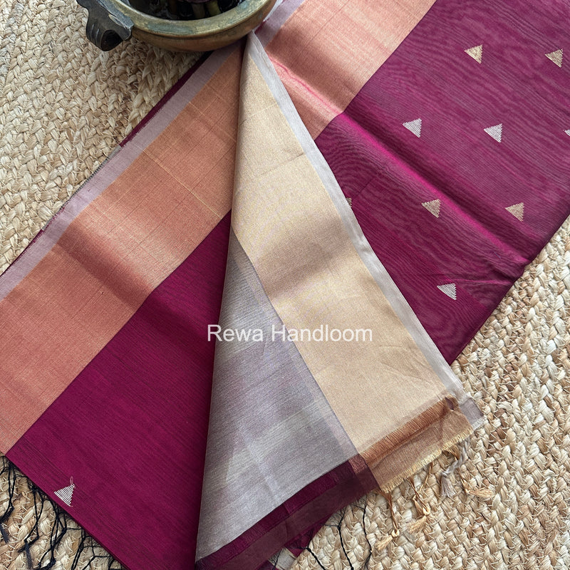 Wine Triangle Butti Maheshwari Saree SB0194