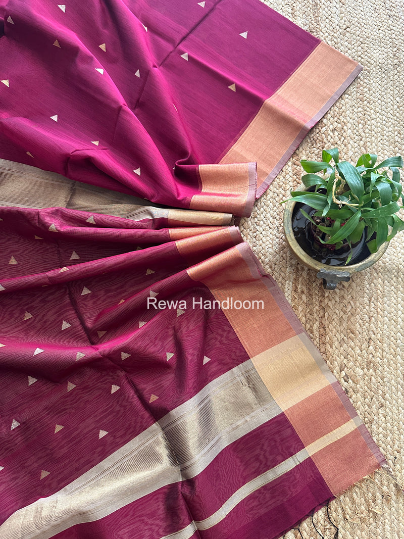 Wine Triangle Butti Maheshwari Saree SB0194