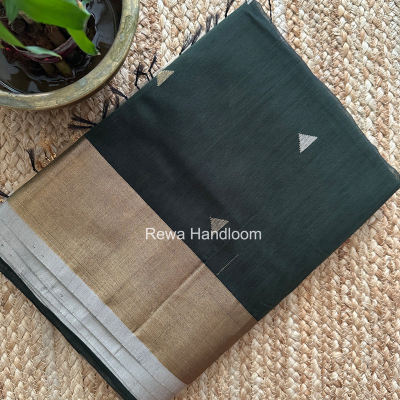 Green Triangle Butti Maheshwari Saree SB0192