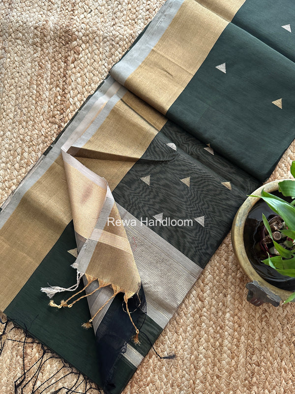  Triangle Butti Maheshwari Saree