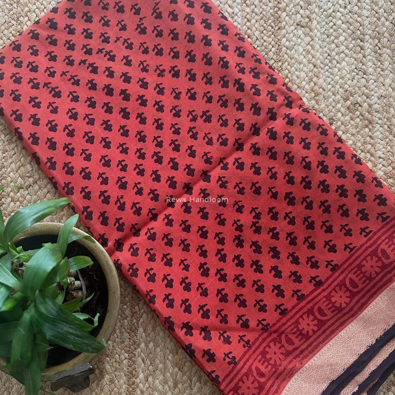 Maheshwari Rust Orange Bagh Print Small Border Saree MTBS107