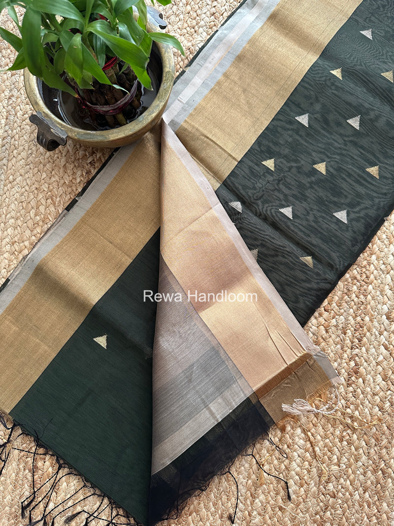 Green Triangle Butti Maheshwari Saree SB0192