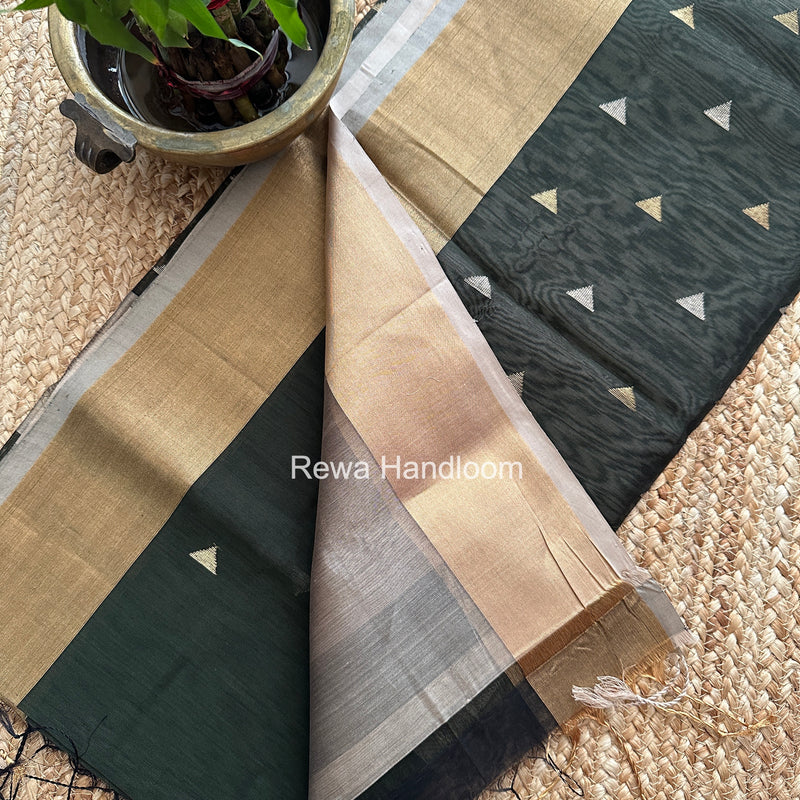 Green Triangle Butti Maheshwari Saree SB0192