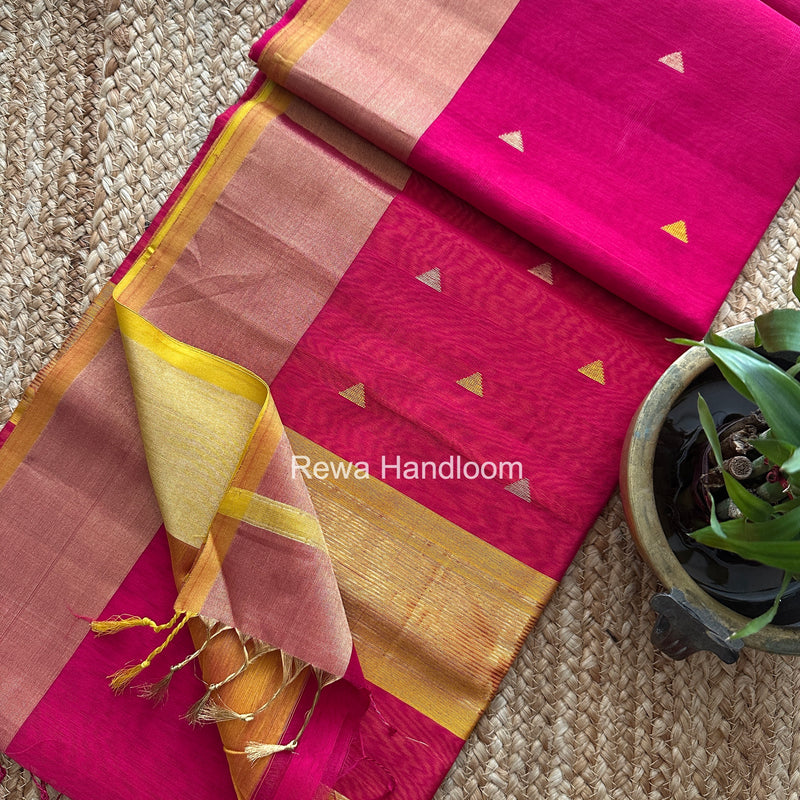  Triangle Butti Maheshwari Saree