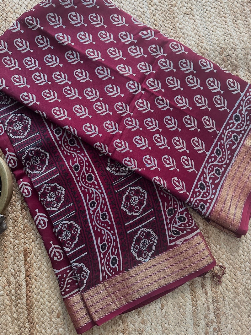 Maheshwari Bagh Print Small Border Saree