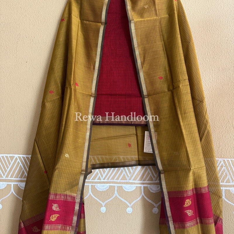 Maheshwari Patti Butti Top-Dupatta Set