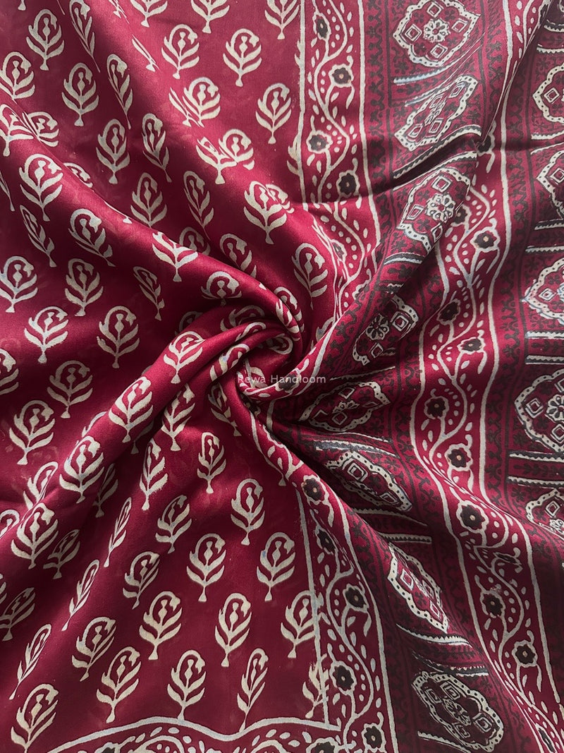 Maheshwari Wine Bagh Print Small Border Saree MTBS109