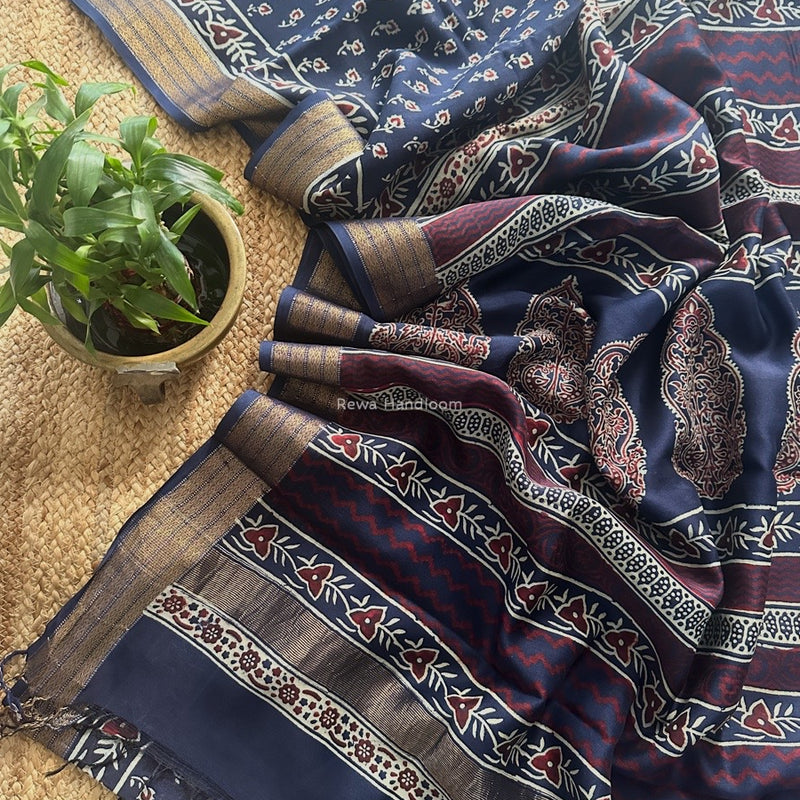 Maheshwari Blue Bagh Print Small Border Saree MTBS110