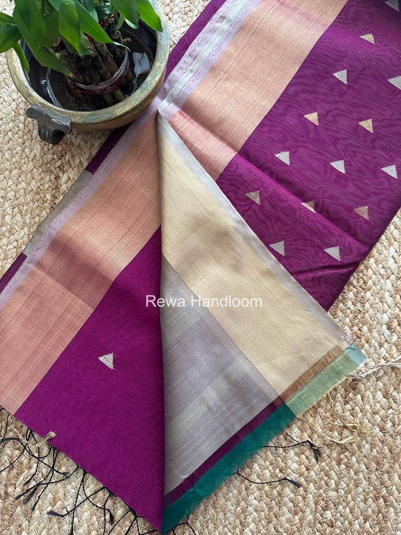 Magenta Triangle Butti Maheshwari Saree SB0190
