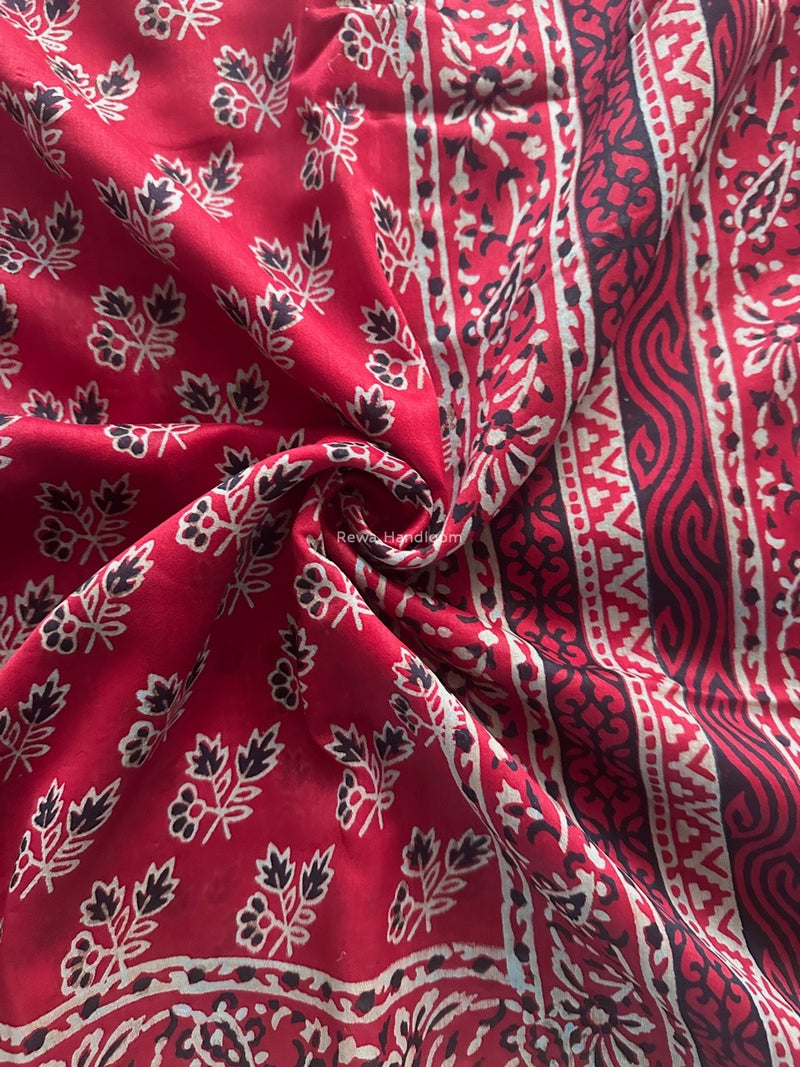 Maheshwari Red Bagh Print Small Border Saree MTBS111