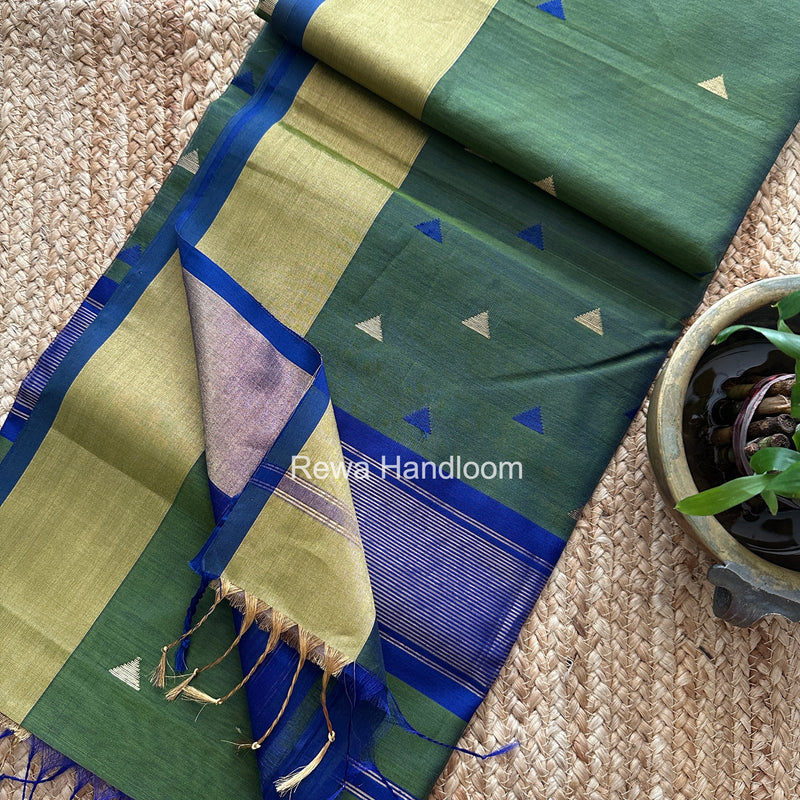  Triangle Butti Maheshwari Saree