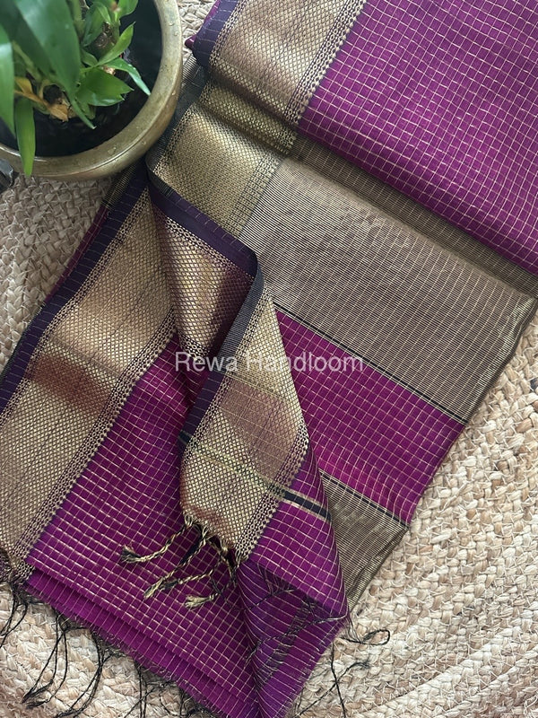 Maheshwari Zari Checks Saree
