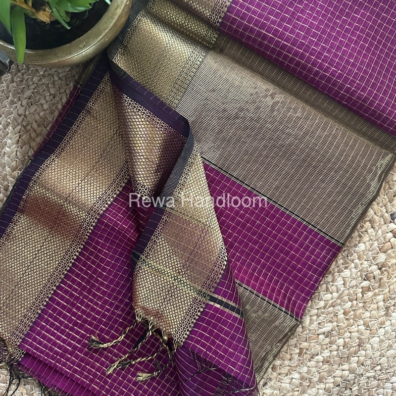 Maheshwari Zari Checks Saree